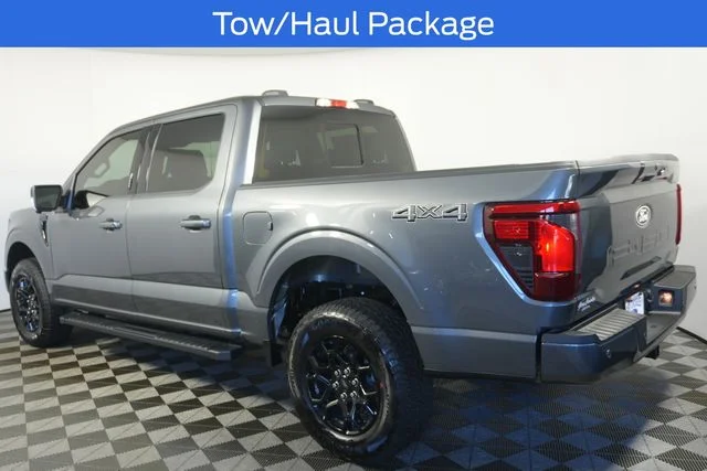 New 2026 Carbonized Gray Metallic Ford XLT image 5