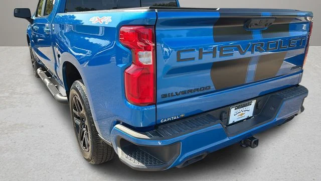 Used 2023 Blue Chevrolet RST image 38