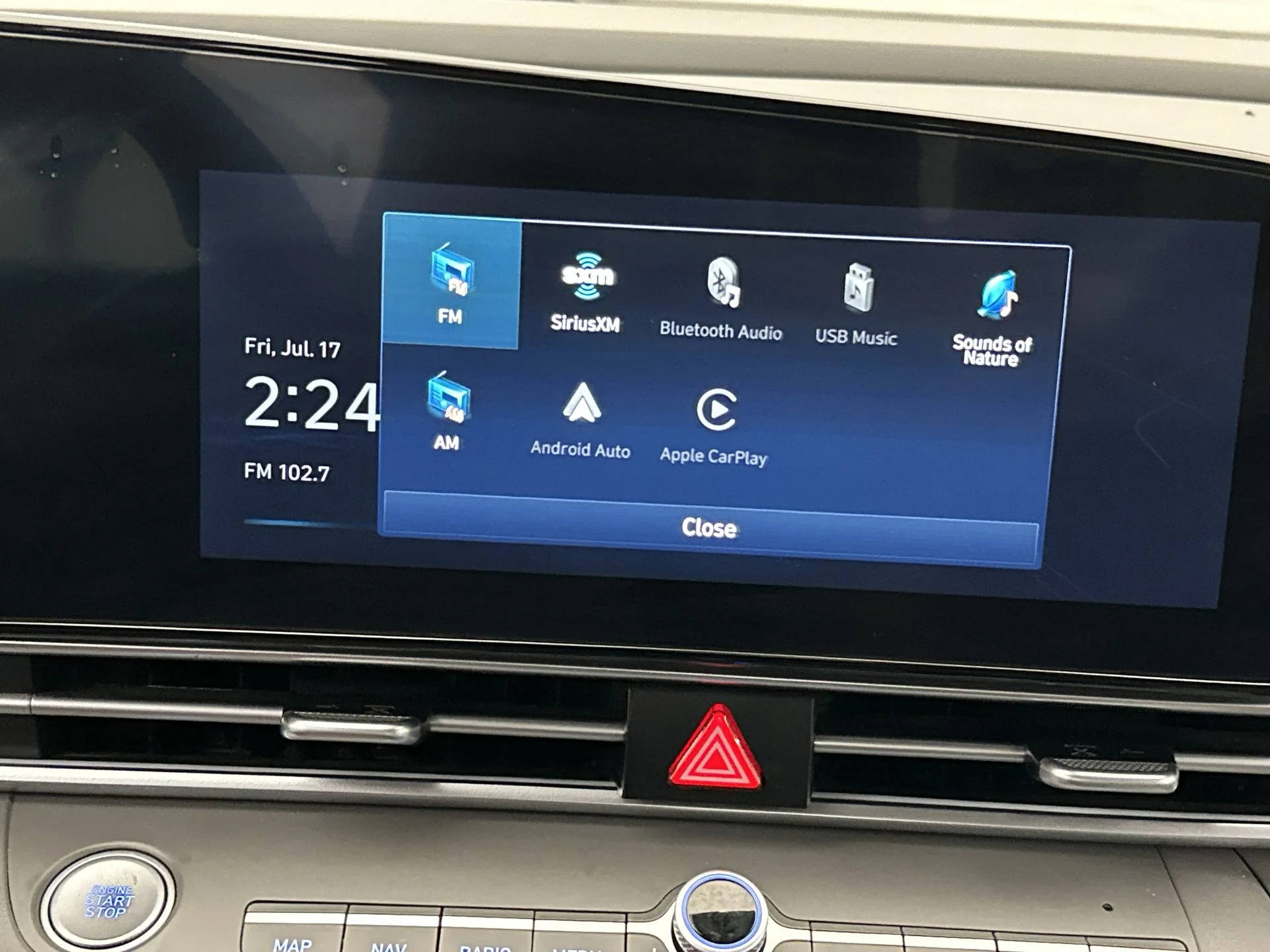 Used 2024 Blue Hyundai SEL image 30