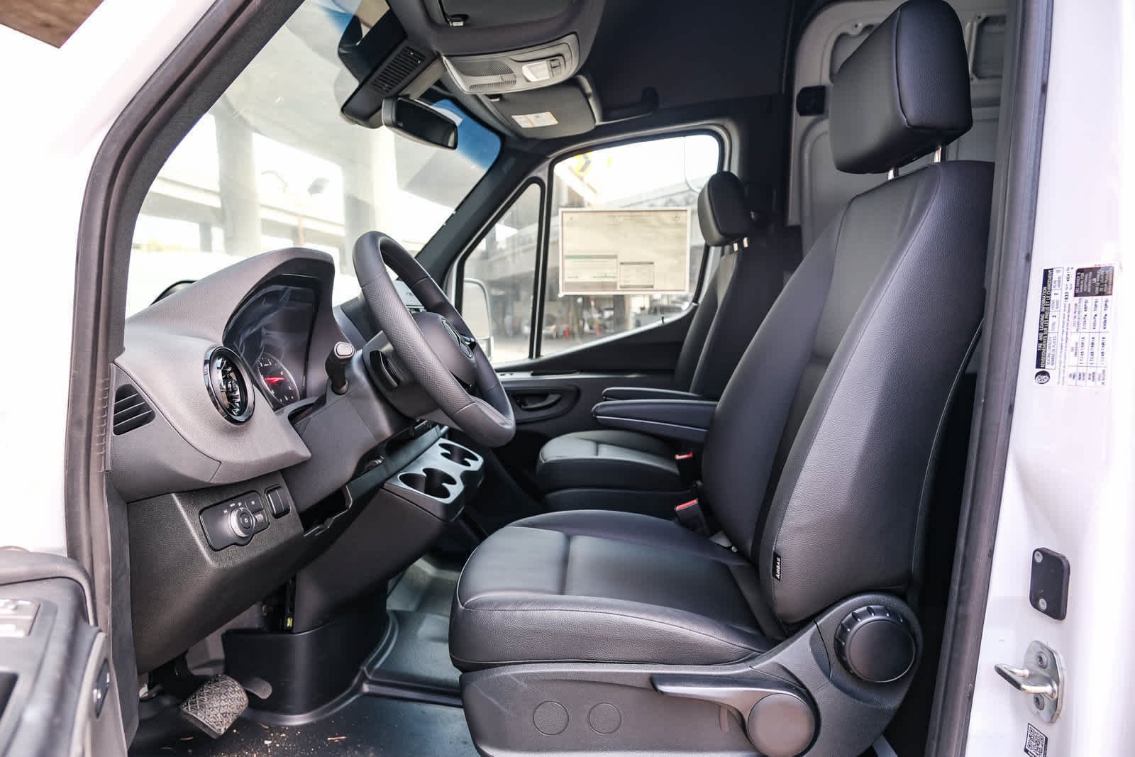 New 2025 Arctic+White Mercedes-Benz Cargo 144WB High Roof RWD 2.0L I4 Diesel Turbo SO image 42