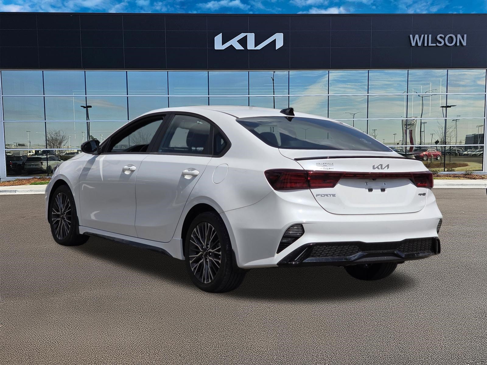 Used 2023 Snow White Pearl Kia GT-Line image 6