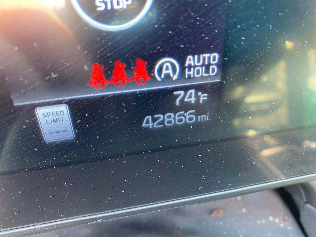 Used 2023 Sapphire Blue Kia X-Line image 9