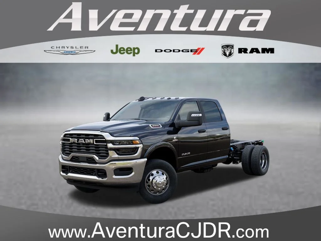 2025 RAM 3500 Big Horn 4X4 Crew Cab's photo