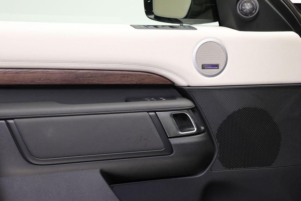 New 2026 Varesine Blue Land Rover Dynamic SE image 27