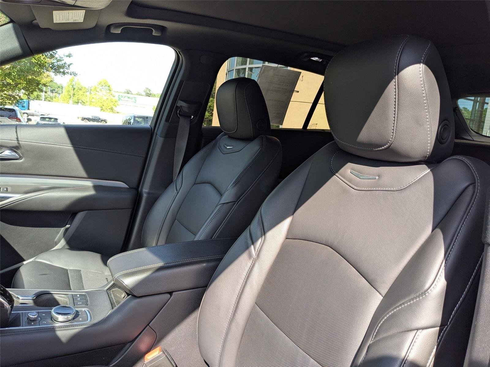 Used 2021 Twilight Blue Metallic Cadillac FWD Premium Luxury image 14