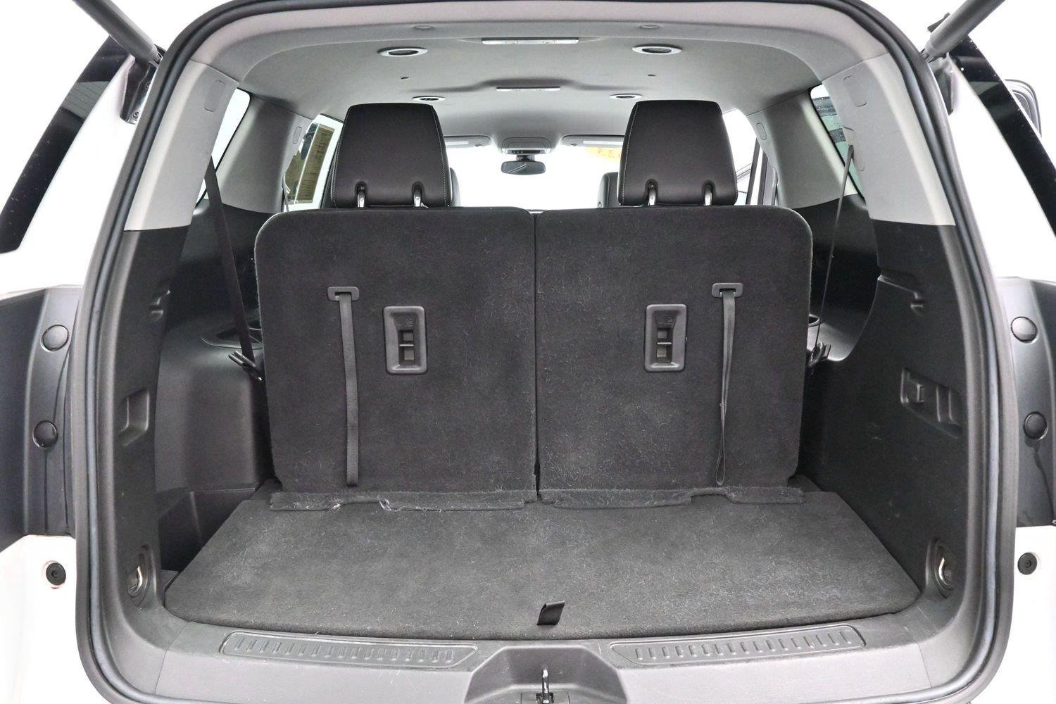 Used 2023 Summit White GMC SLT image 9