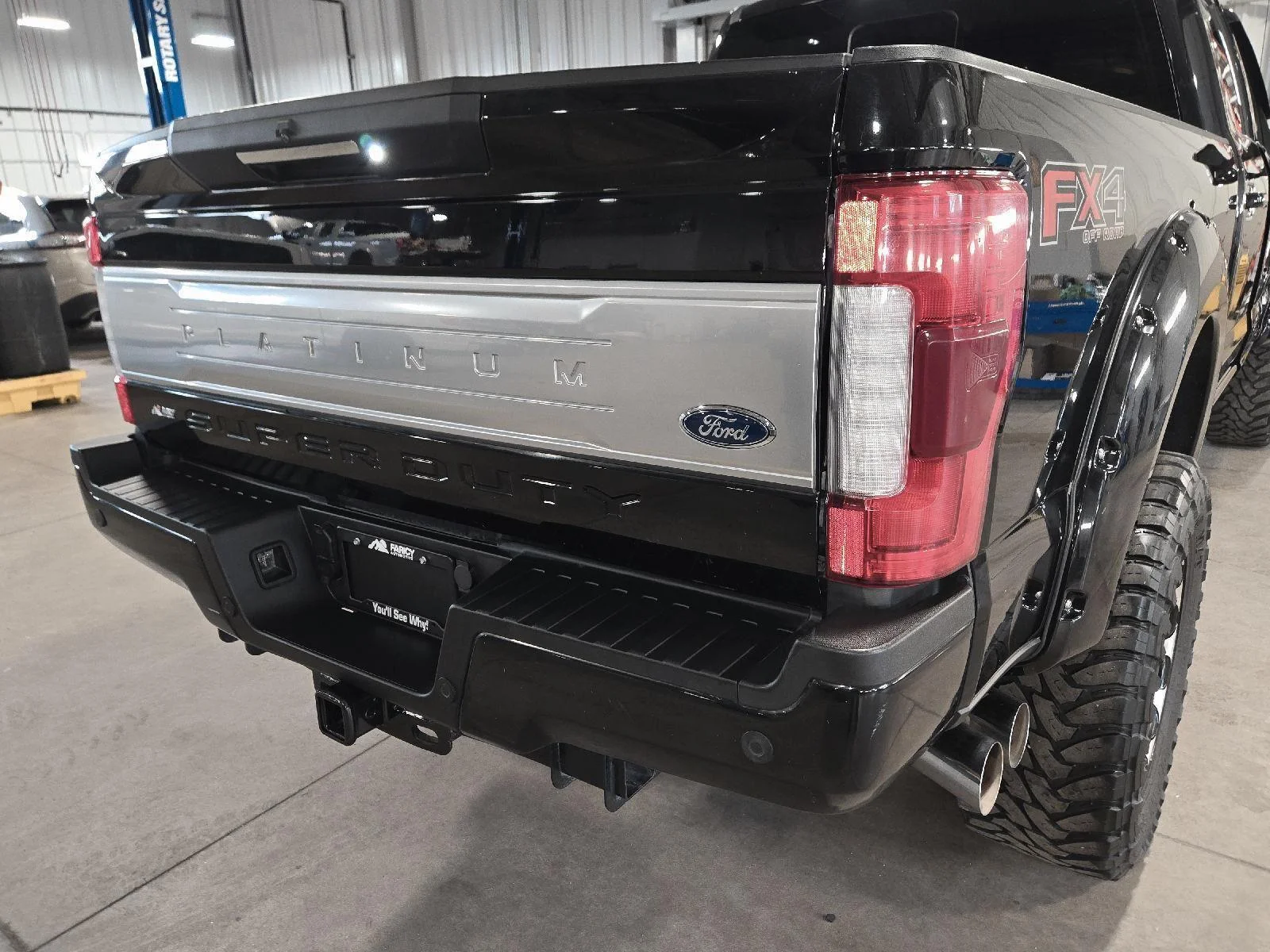 Used 2019 Agate Black Ford Platinum image 43