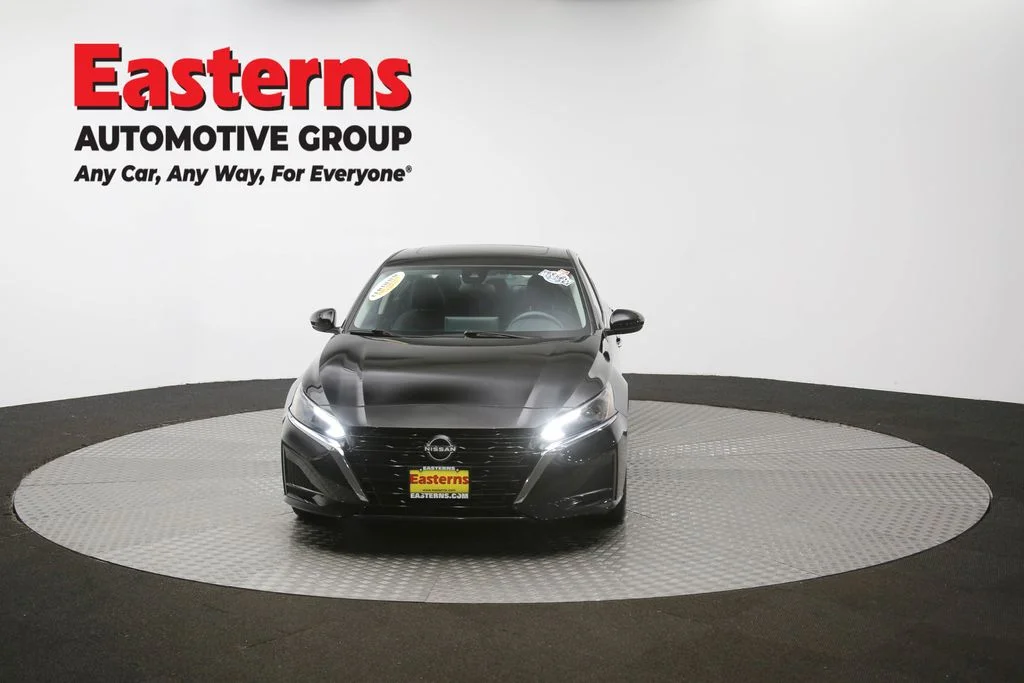 Used 2023 Black Nissan 2.5 SV image 51