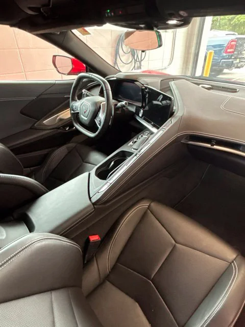 Used 2020 Red Chevrolet Stingray image 4