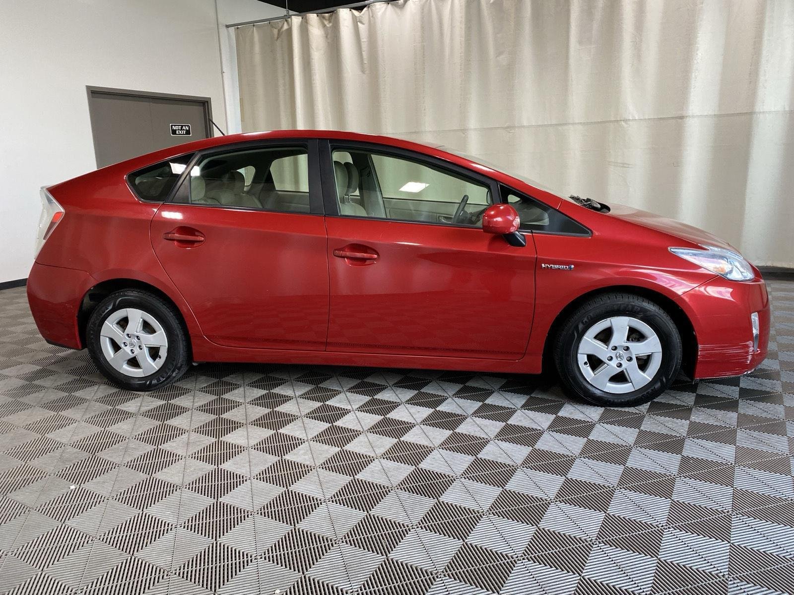 Used 2011 Barcelona Red Metallic Toyota Three image 8