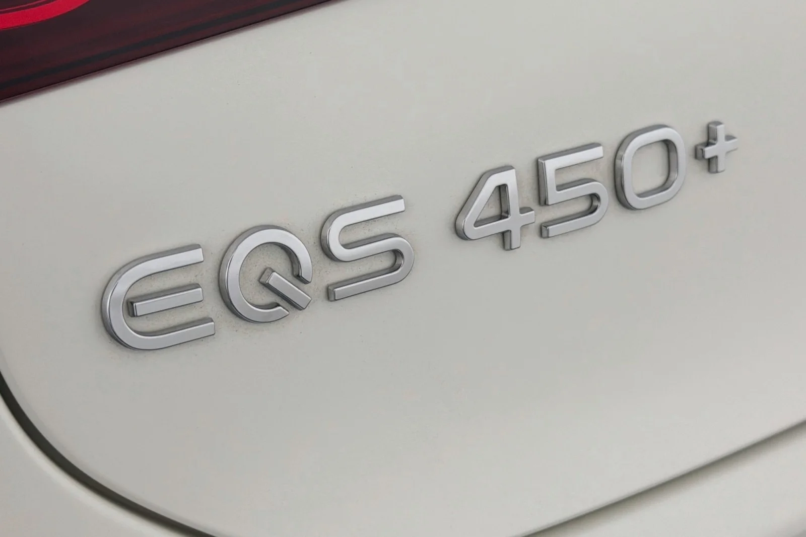 Certified Used 2023 MANUFAKTUR Diamond White Mercedes-Benz EQS 450+ image 10