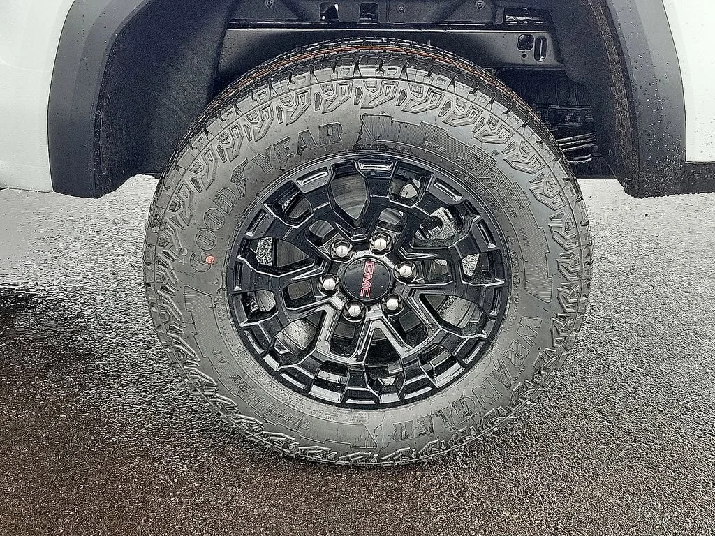 New 2026 Summit White GMC Elevation image 10