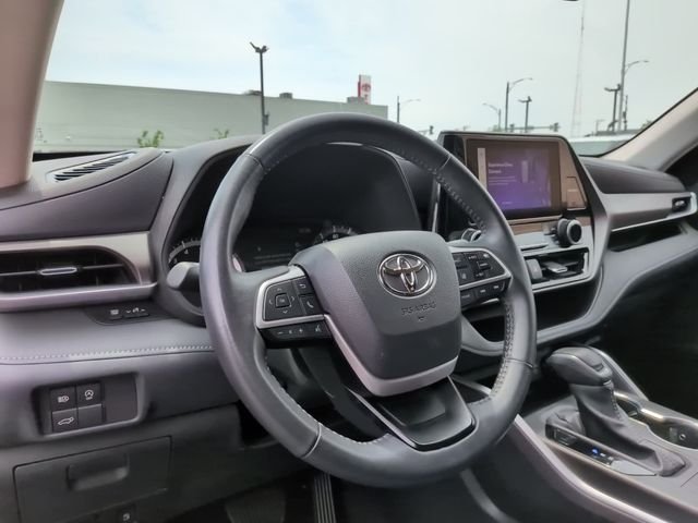 Certified Used 2025 Black Toyota LE image 27