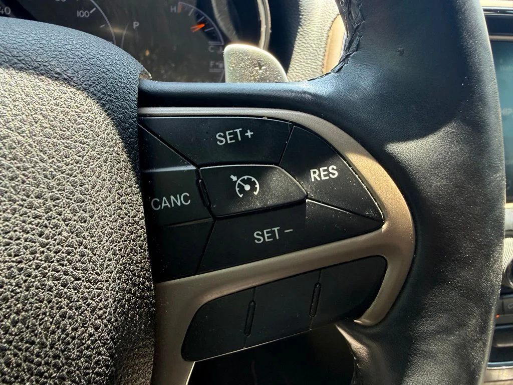 Used 2014 Black Jeep Limited image 16