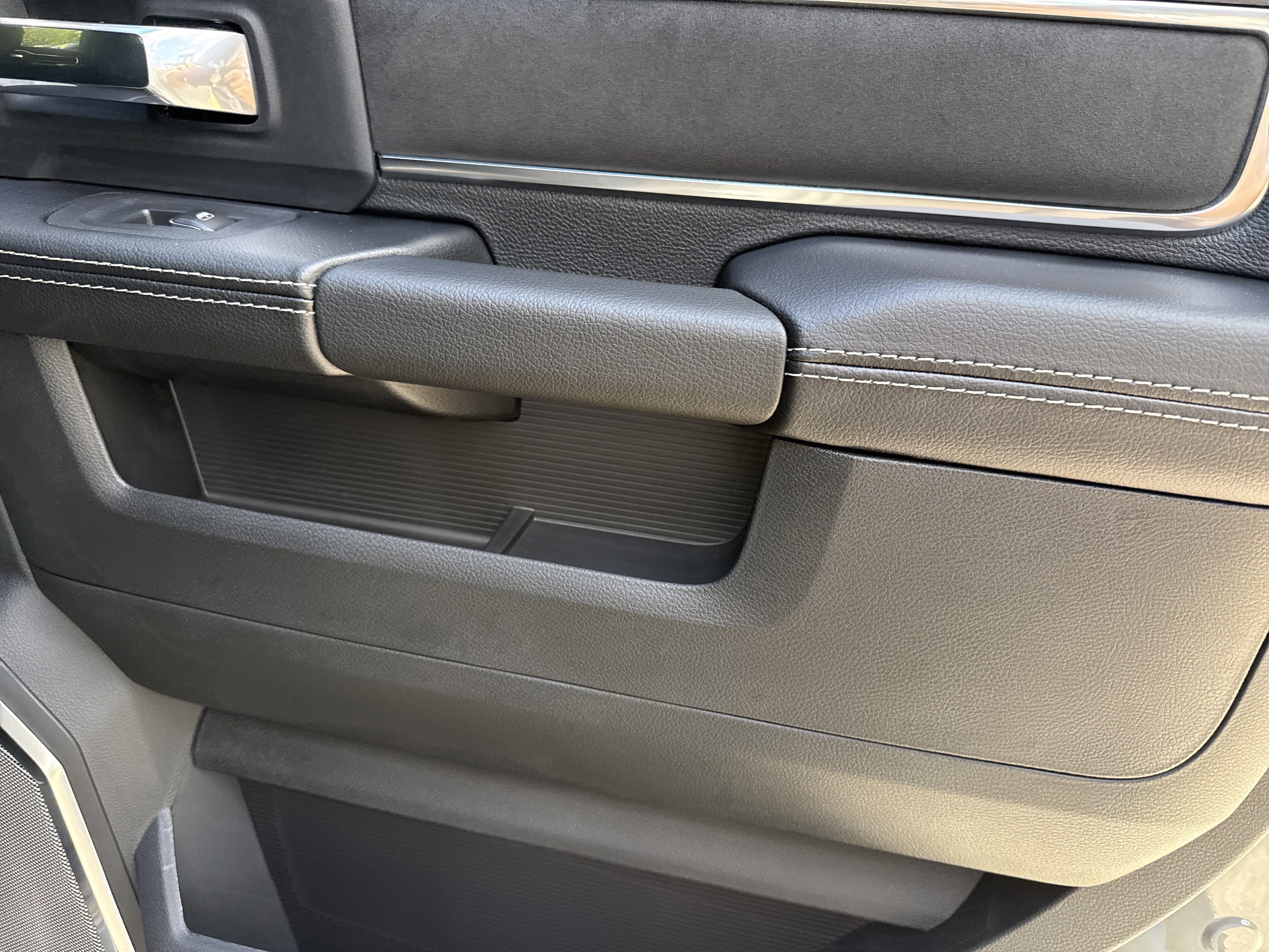 New 2026 Ceramic Gray Clearcoat RAM Laramie image 18