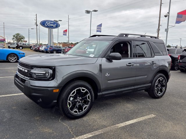 New 2026 Carbonized Gray Metallic Ford Outer Banks image 3