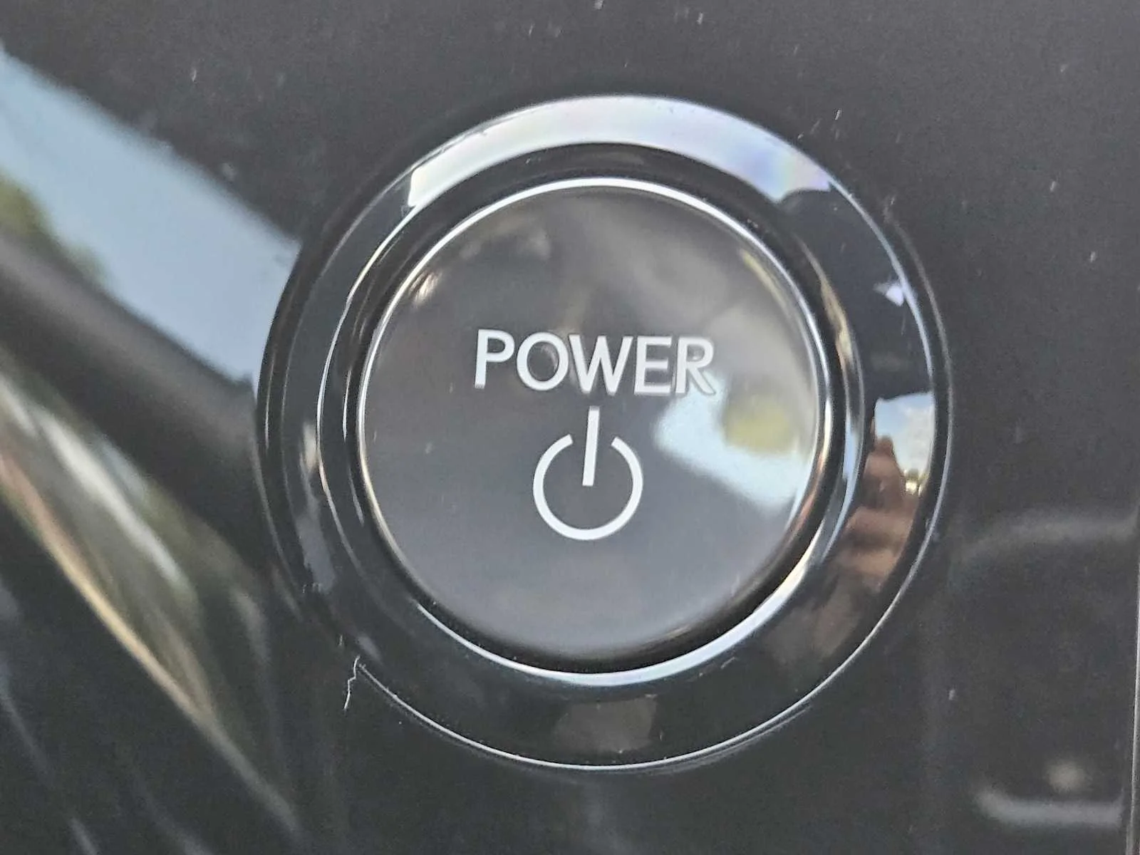 Certified Used 2024 WIND CHILL PEARL Lexus F SPORT Premium image 16