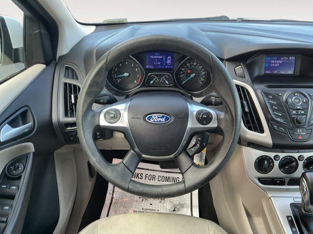 Used 2012 White Ford SE image 10