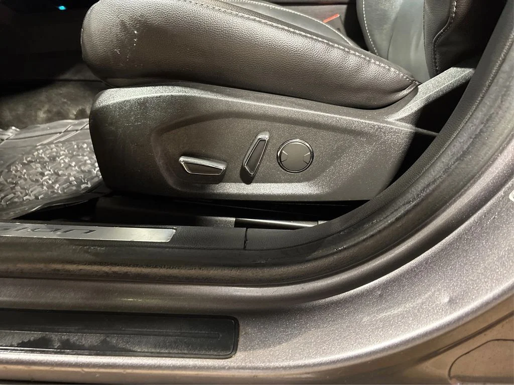 Used 2013 Sterling Gray Ford Titanium image 28