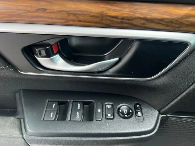 Used 2019  Honda EX image 20