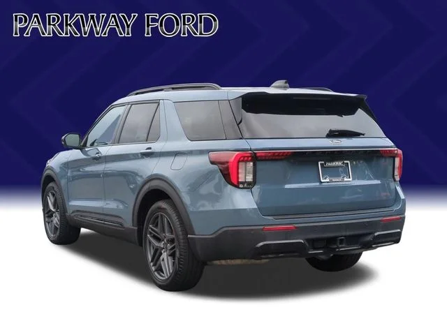 Used 2025 Blue Ford ST-Line image 3