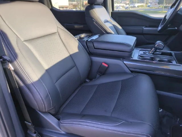 Used 2023 Gray Ford XLT image 33
