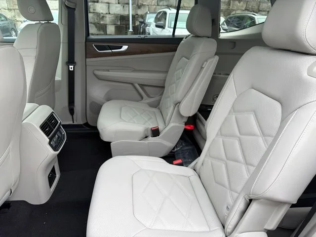 New 2026 Gray Volkswagen 2.0T SE w/Technology image 14