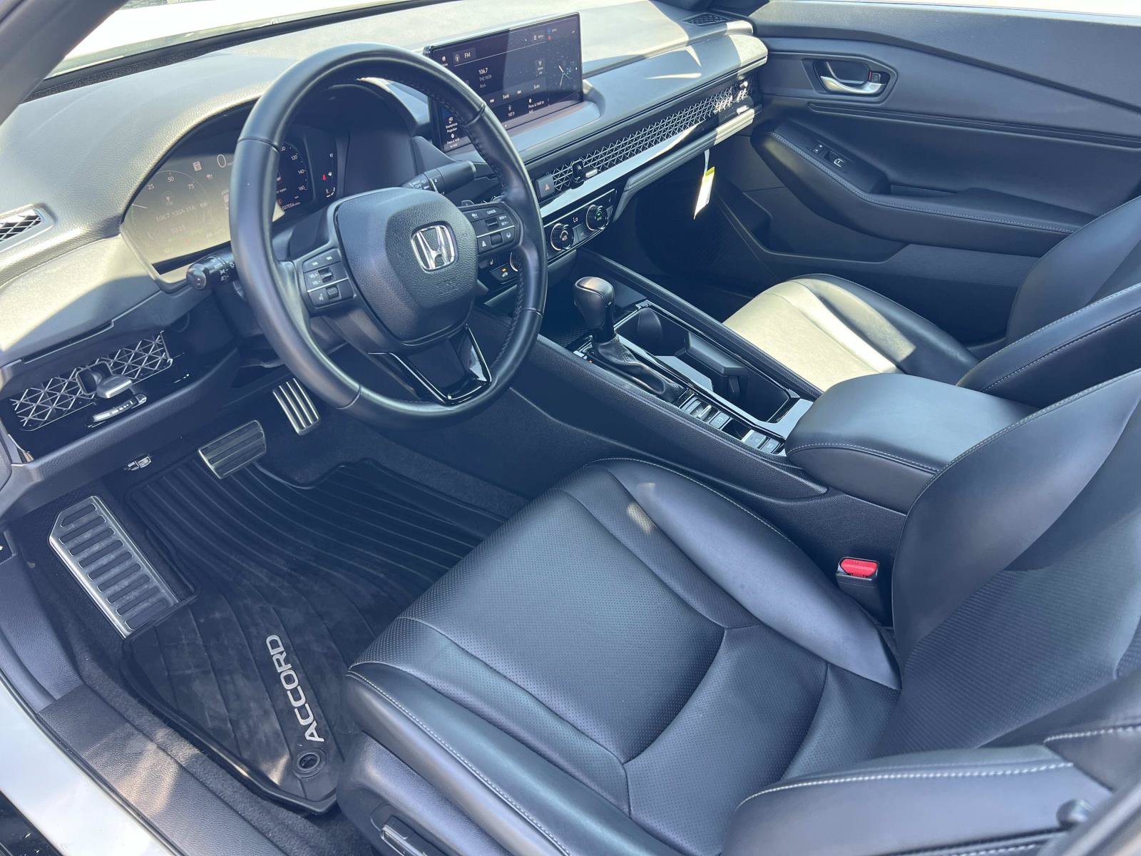 2024 Honda Accord Hybrid Sport-L - Photo 35