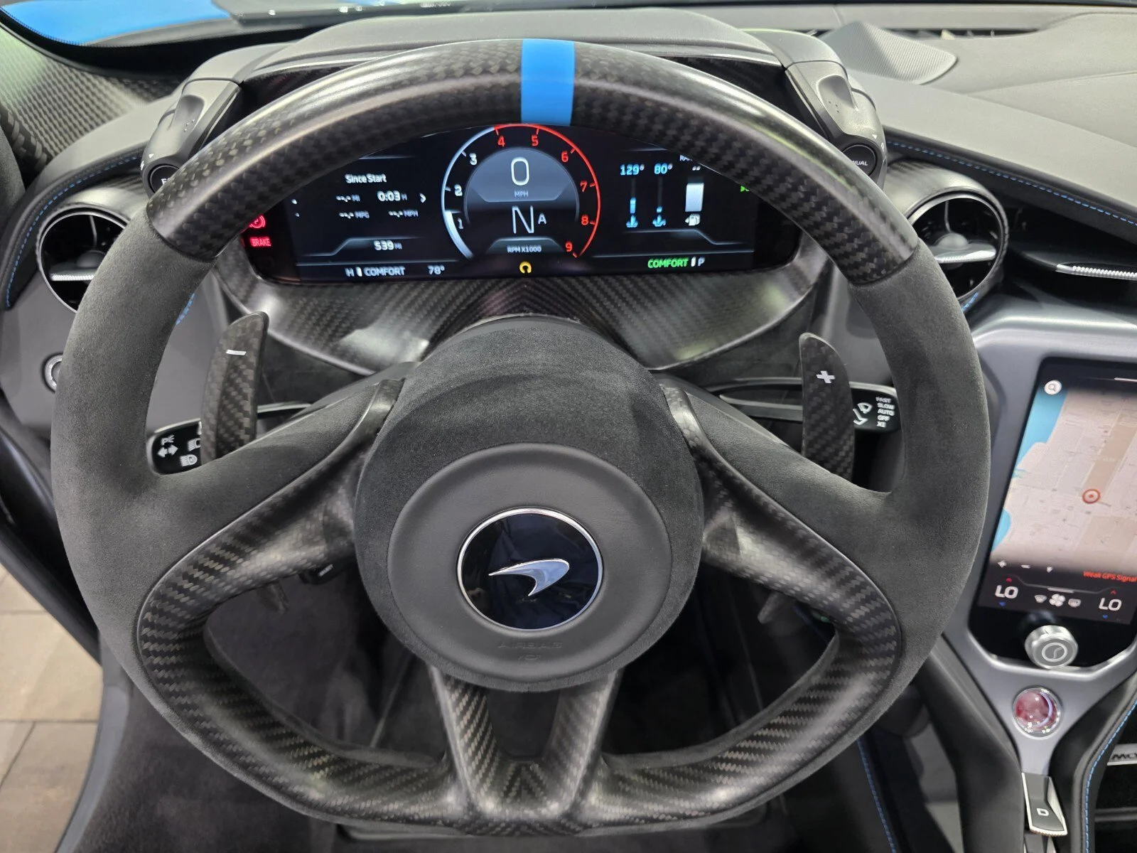 Used 2024 MSO Mexico Blue McLaren Spider image 10