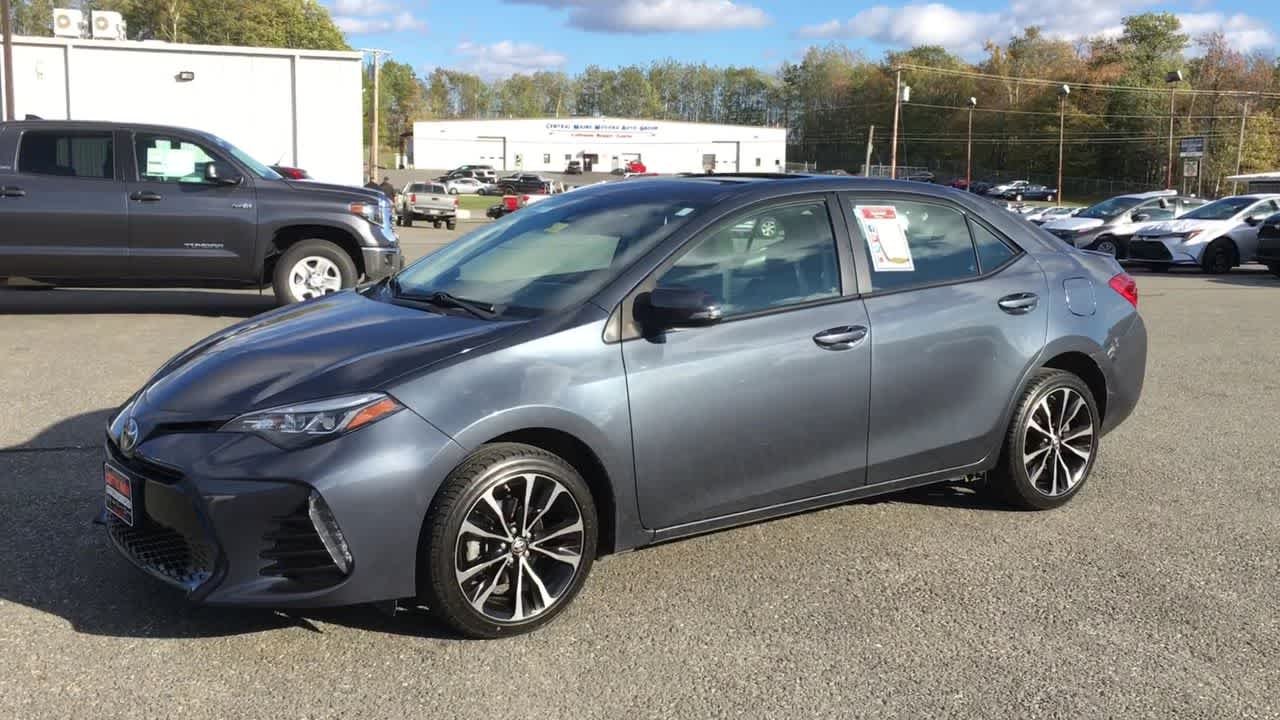 Used 2017 Slate Metallic Toyota SE image 4