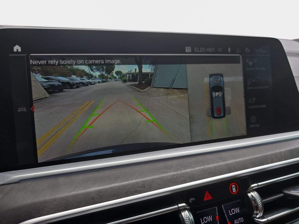 Used 2022 Arctic Grey Metallic BMW M50i image 20