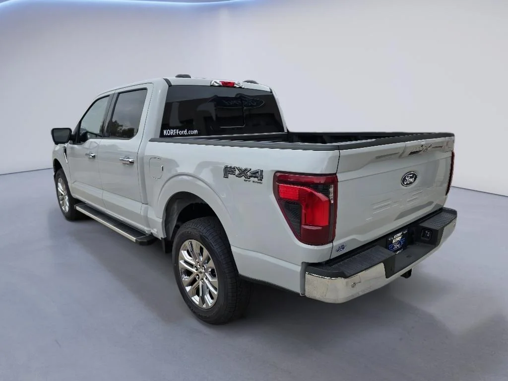 New 2026 Avalanche Ford XLT image 7