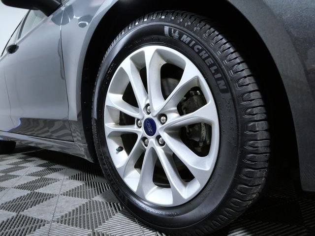 Certified 2019 Ford Fusion SE with VIN 3FA6P0HD6KR199562 for sale in Apple Valley, Minnesota