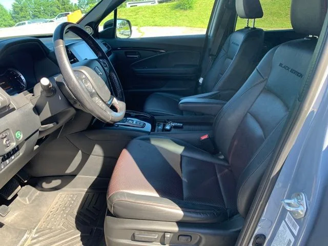 Used 2023 Gray Honda Black Edition image 23