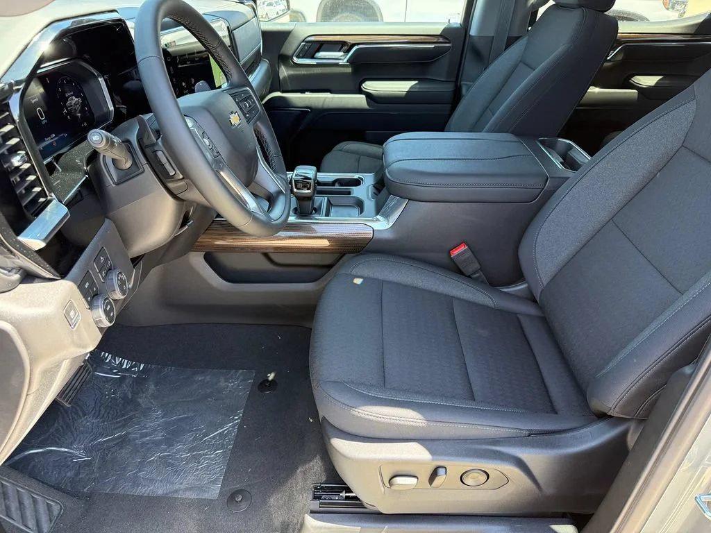 2026 Chevrolet Silverado 1500 LT - Photo 13