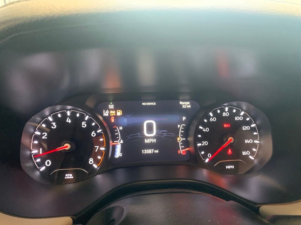 Used 2025 Red Jeep Limited image 7