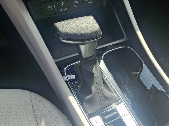 New 2026 Silver Hyundai SEL Plus image 11