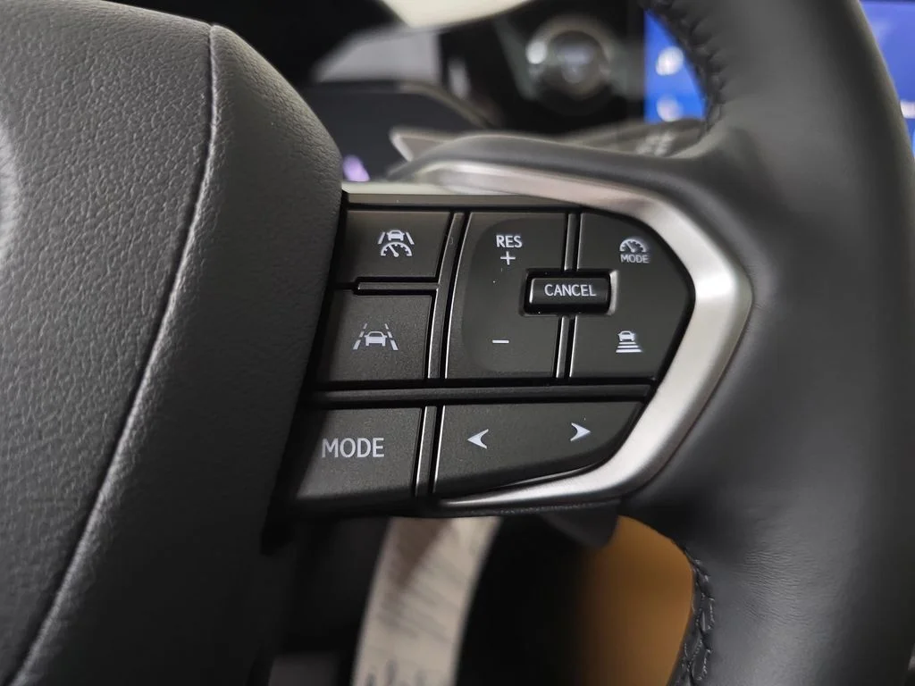 New 2026 Atomic Silver Lexus PREMIUM PLUS AWD image 17