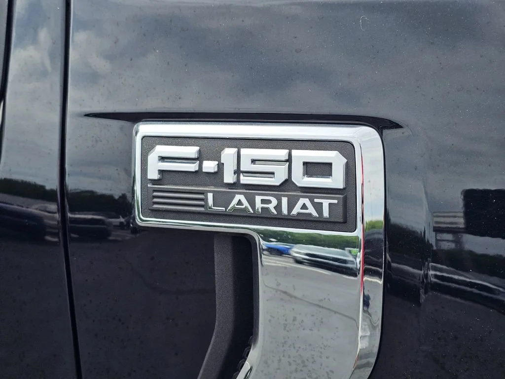 Used 2022 Agate Black Metal Ford XL image 7