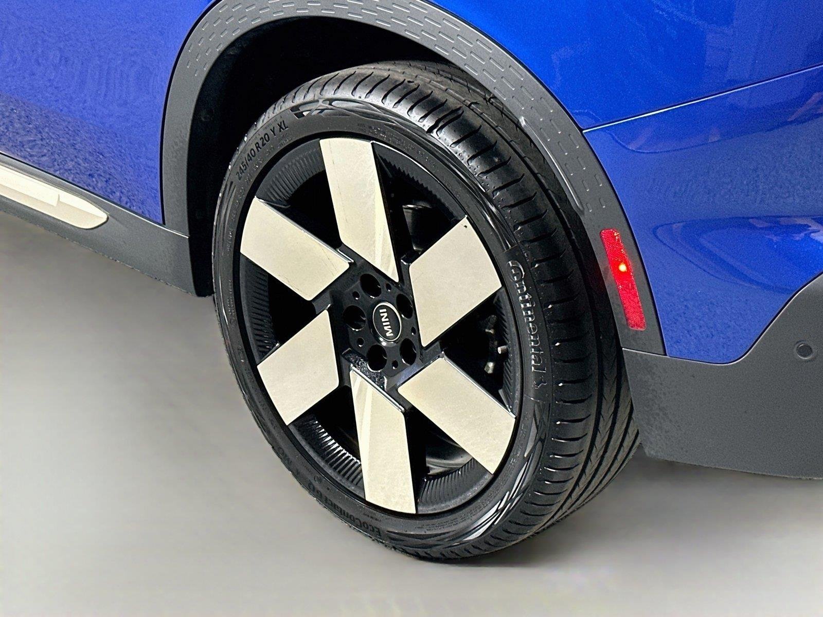 2025 MINI Countryman S - Photo 8