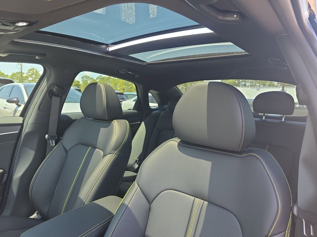 New 2026 Aurora Black Pearl Kia GT image 27