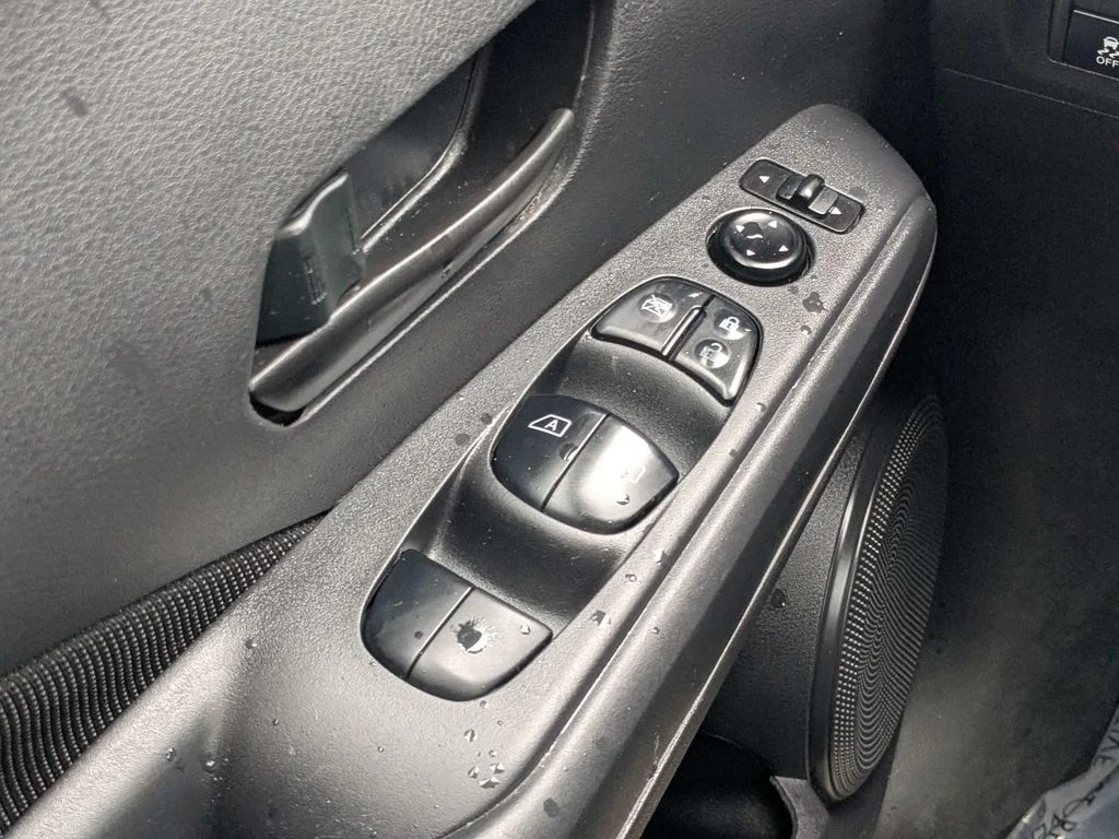 Used 2024 Gray Nissan S image 16