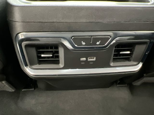 2022 GMC Sierra 1500 SLT - Photo 19