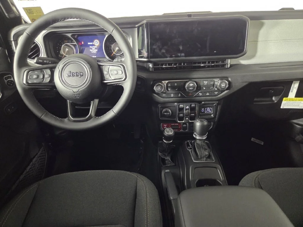 2026 Jeep Wrangler 4-Door Willys - Photo 19