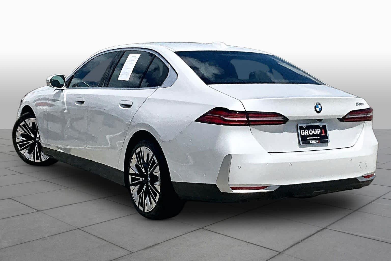 Used 2026 Mineral White Metallic BMW 530i image 11