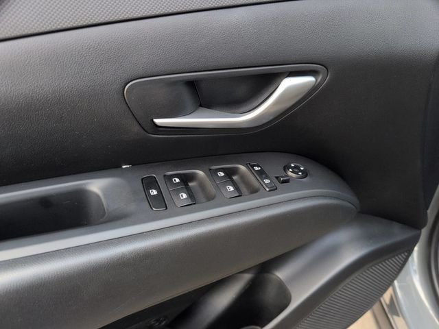 Used 2022 Gray Hyundai SEL image 10
