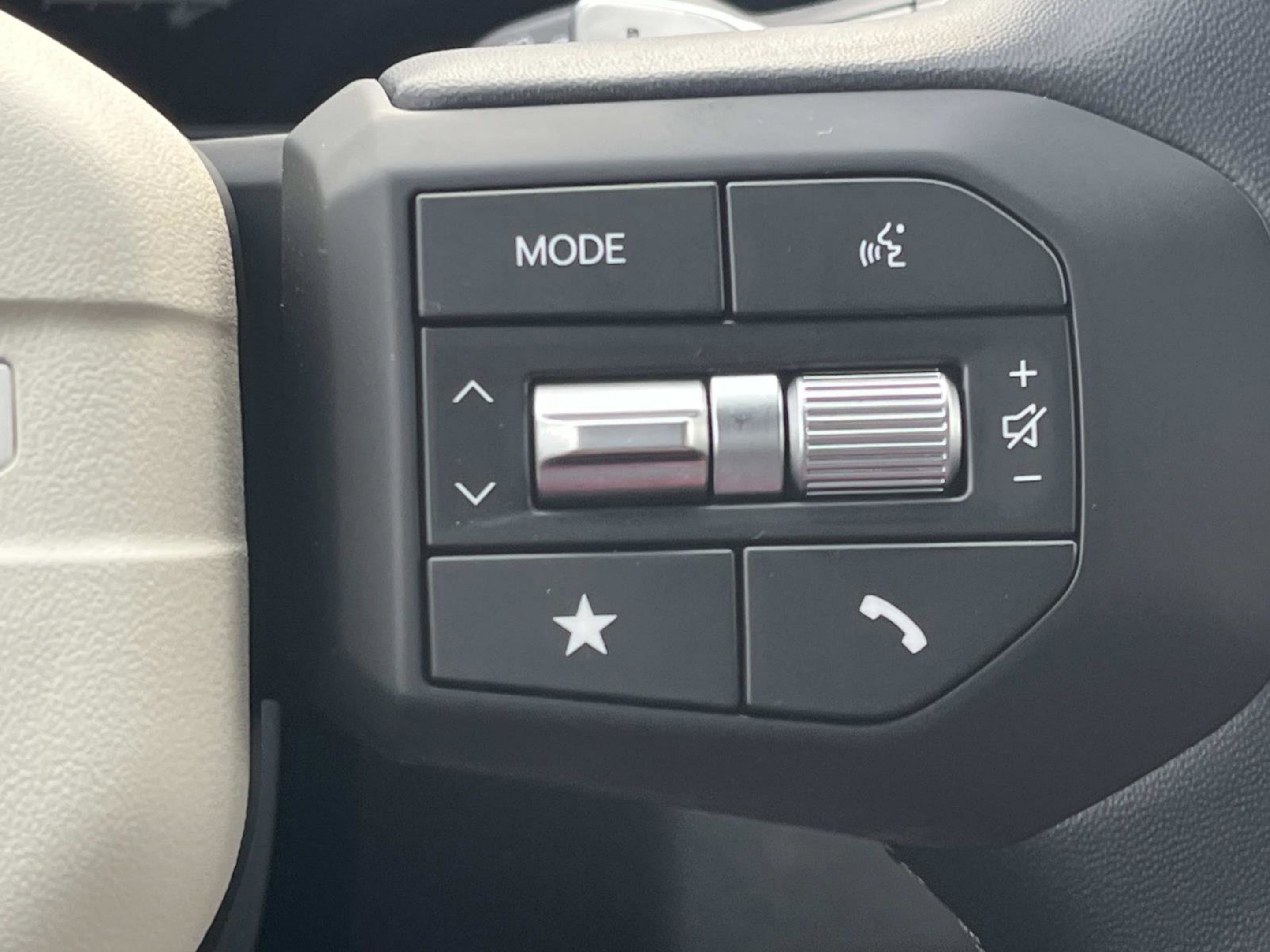 New 2025 Steel Gray Kia GT-Line Turbo image 30