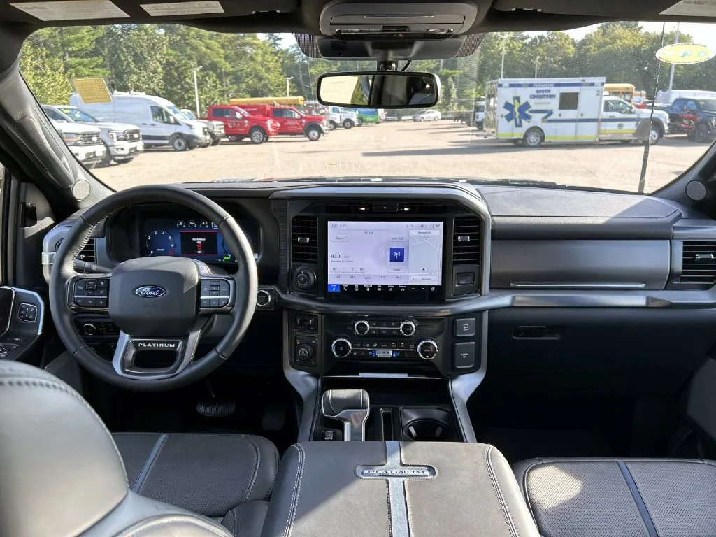 Used 2025 Black Ford Platinum image 23