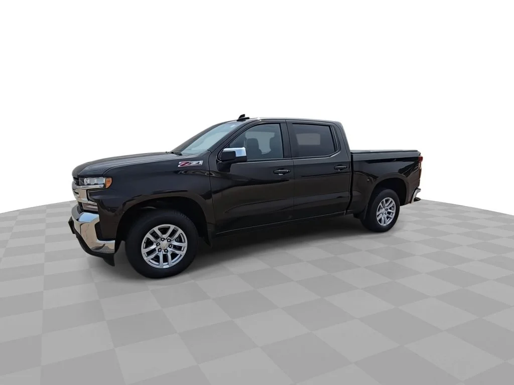Used 2019 Brown Chevrolet LT image 4
