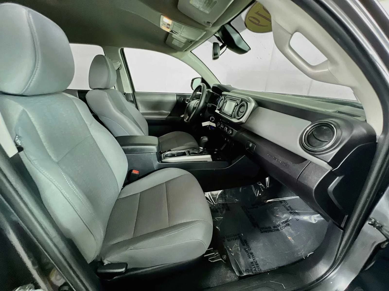 Used 2019 Magnetic Gray Metallic Toyota SR5 image 27